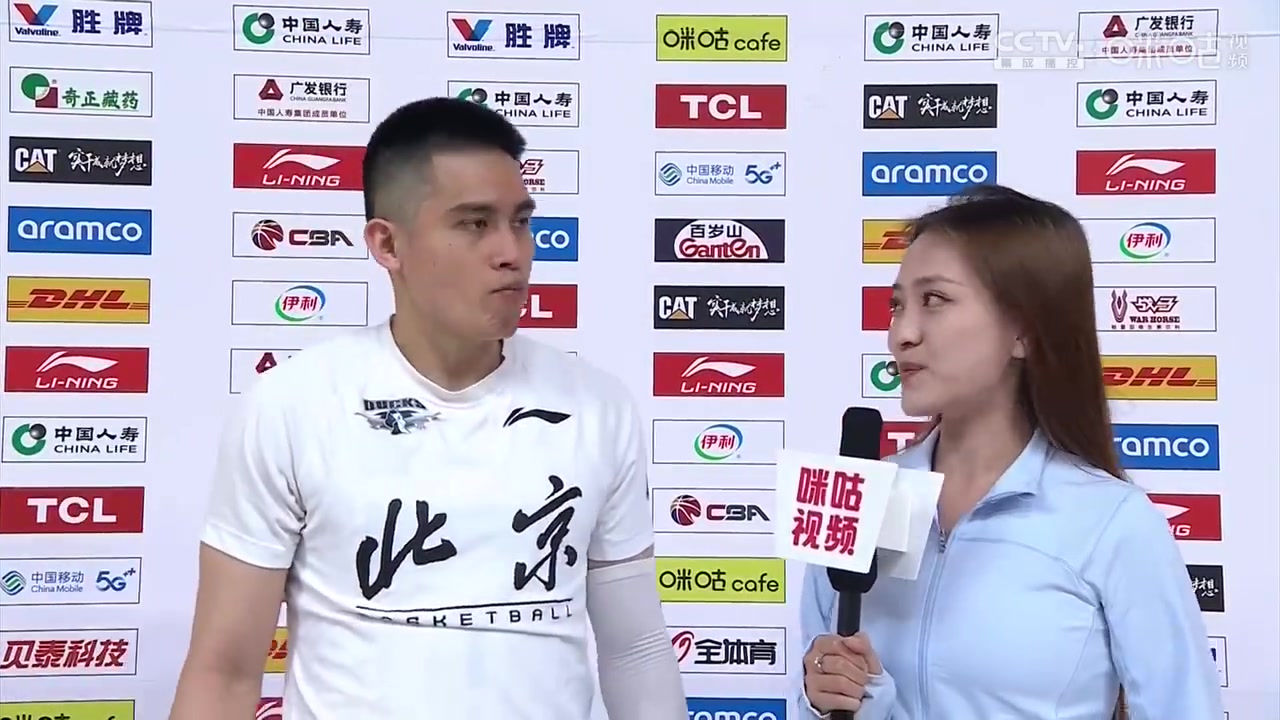 陈盈骏：山西男篮真的非常非常难打 不能有任何时刻的放松